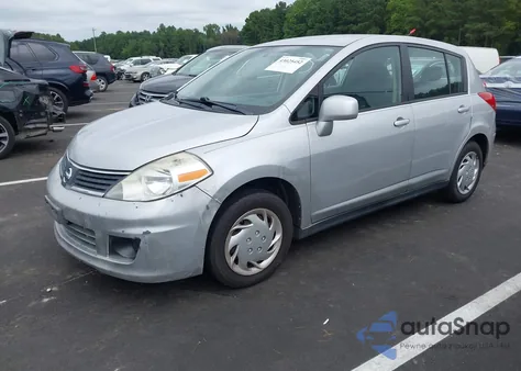 2009 Nissan Versa 1.8S z USA, uszkodzony, nr VIN 3N1BC13E29L498914